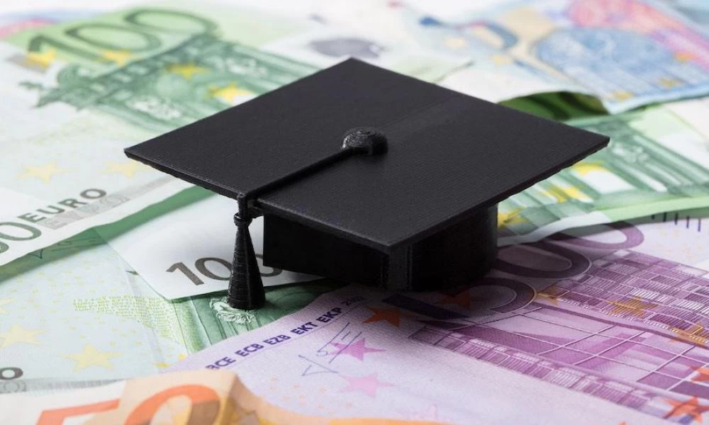 Ξεκίνησαν οι αιτήσεις για το φοιτητικό επίδομα: Οδηγίες και κριτήρια